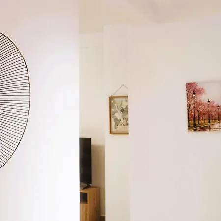 College Дуррес