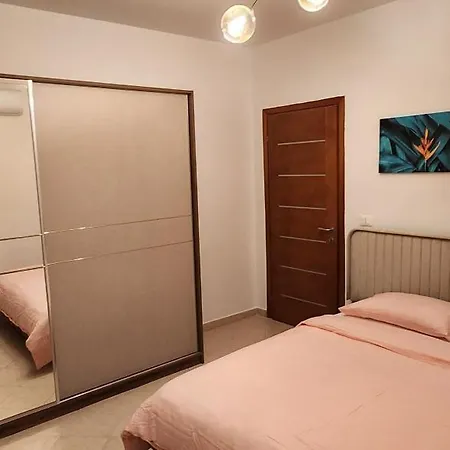 Апартаменты College Дуррес